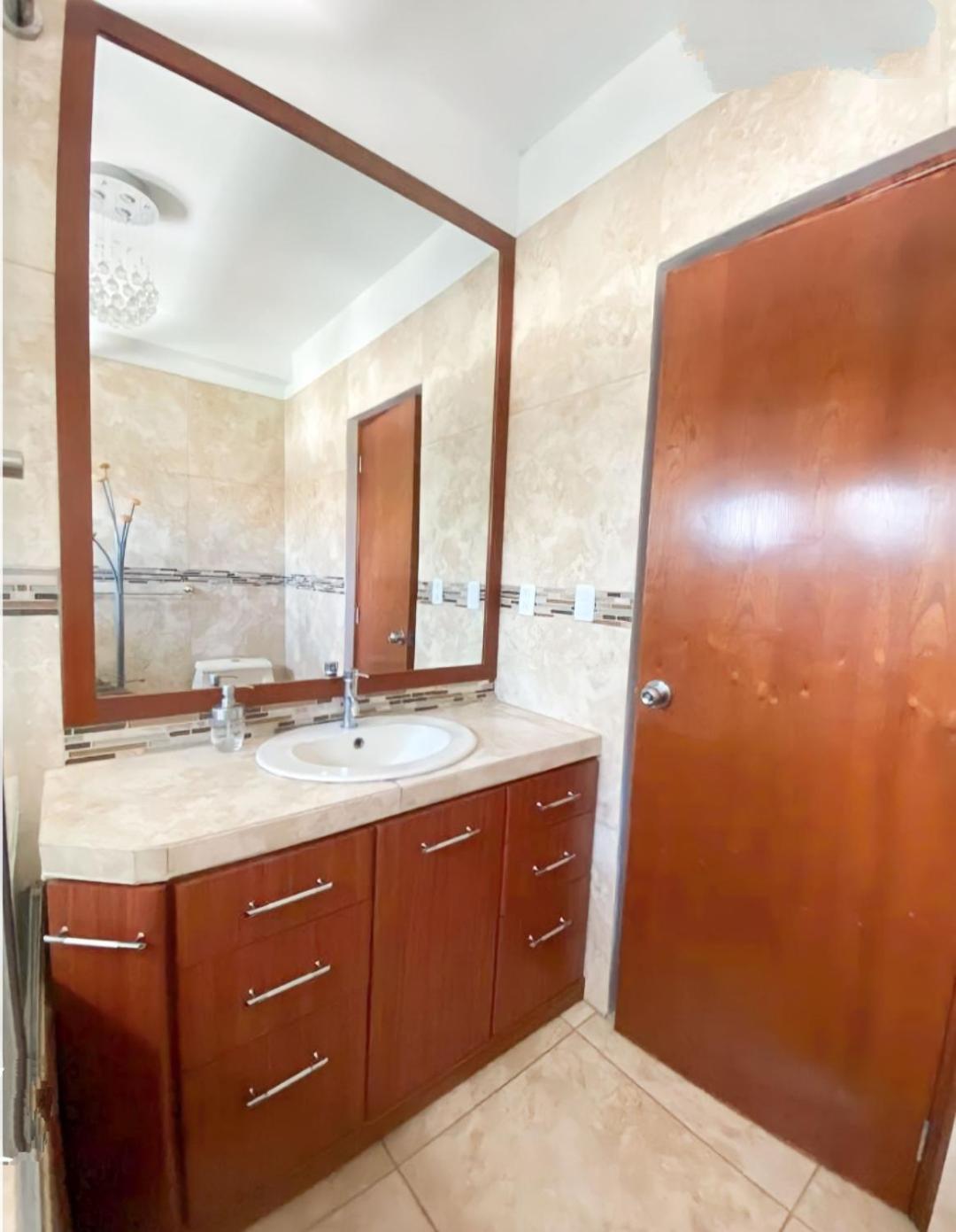 Deluxe Hotel Talara - A 5 Minutos Del Aeropuerto Y Plaza De Armas Bagian luar foto