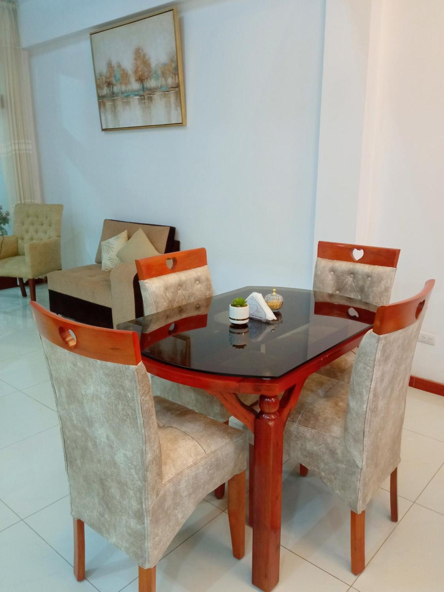 Deluxe Hotel Talara - A 5 Minutos Del Aeropuerto Y Plaza De Armas Bagian luar foto