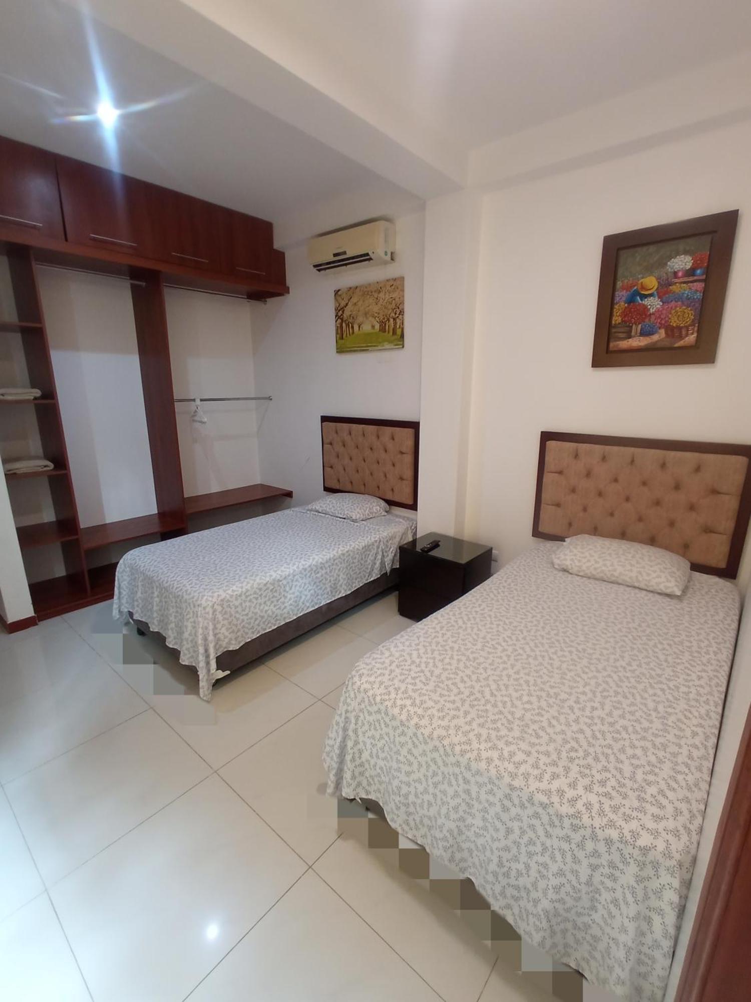 Deluxe Hotel Talara - A 5 Minutos Del Aeropuerto Y Plaza De Armas Ruang foto